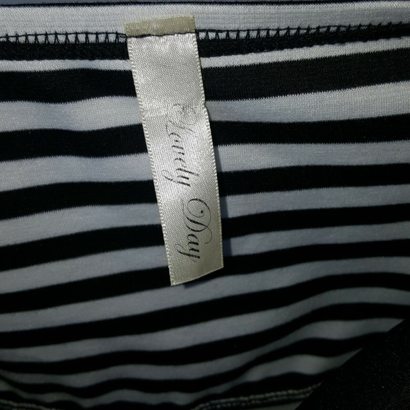 Halloween Black & White Striped Dress Mafia Size S - Picture 5 of 5